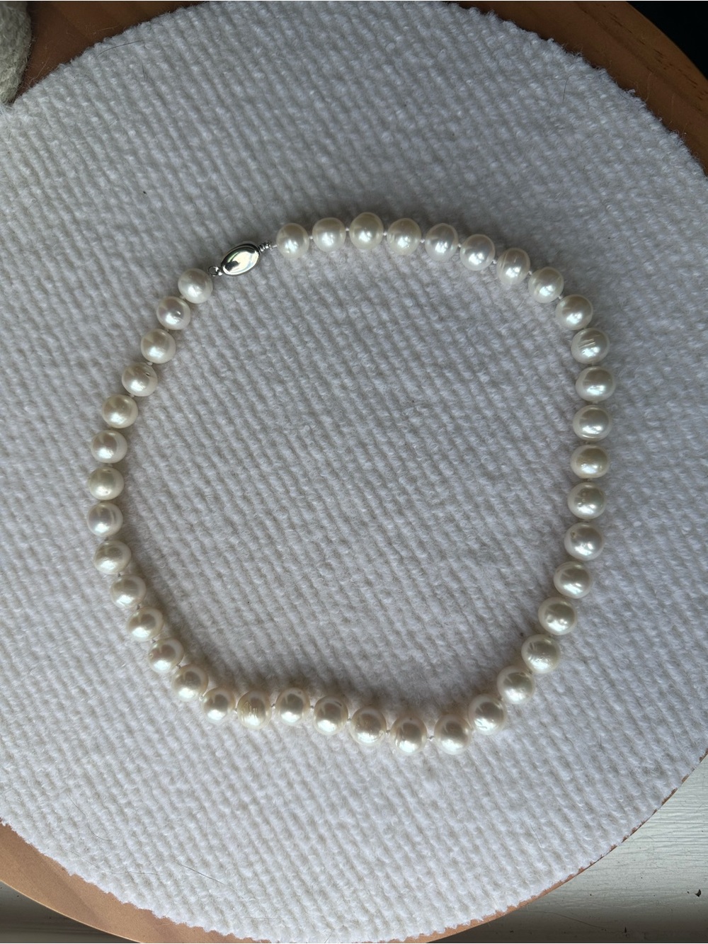 Genuine freshwater pearls necklace